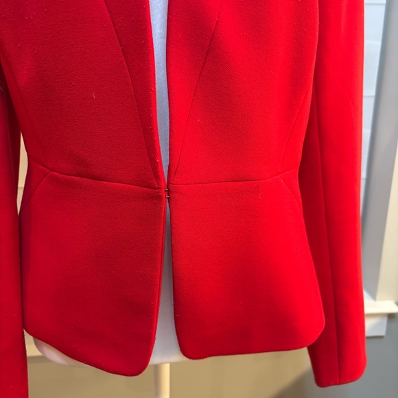 Ann Taylor Red Blazer, Size 6 - Picture 5 of 13